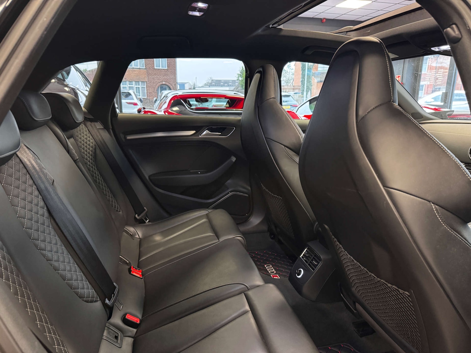 Used Audi A3 2018 for sale - 77991975: Photo 11