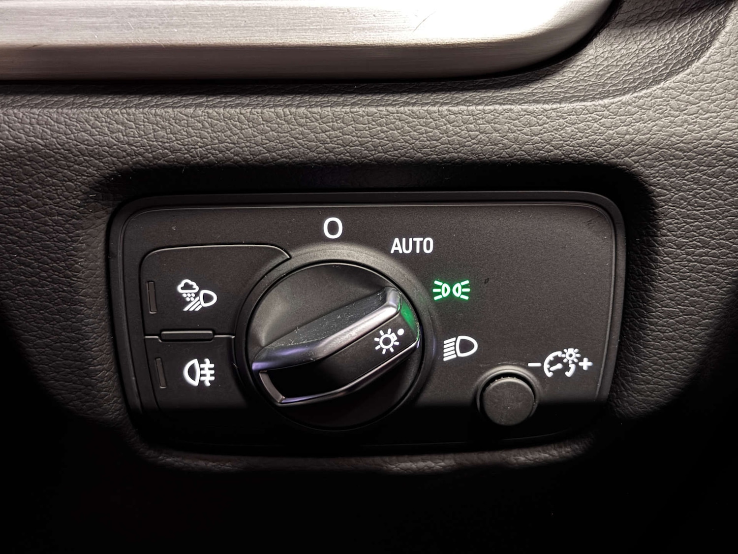 Used Audi A3 2018 for sale - 77991975: Photo 23