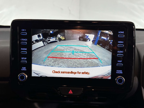 Used Toyota Yaris 2021 for sale - 76082855: Photo 12