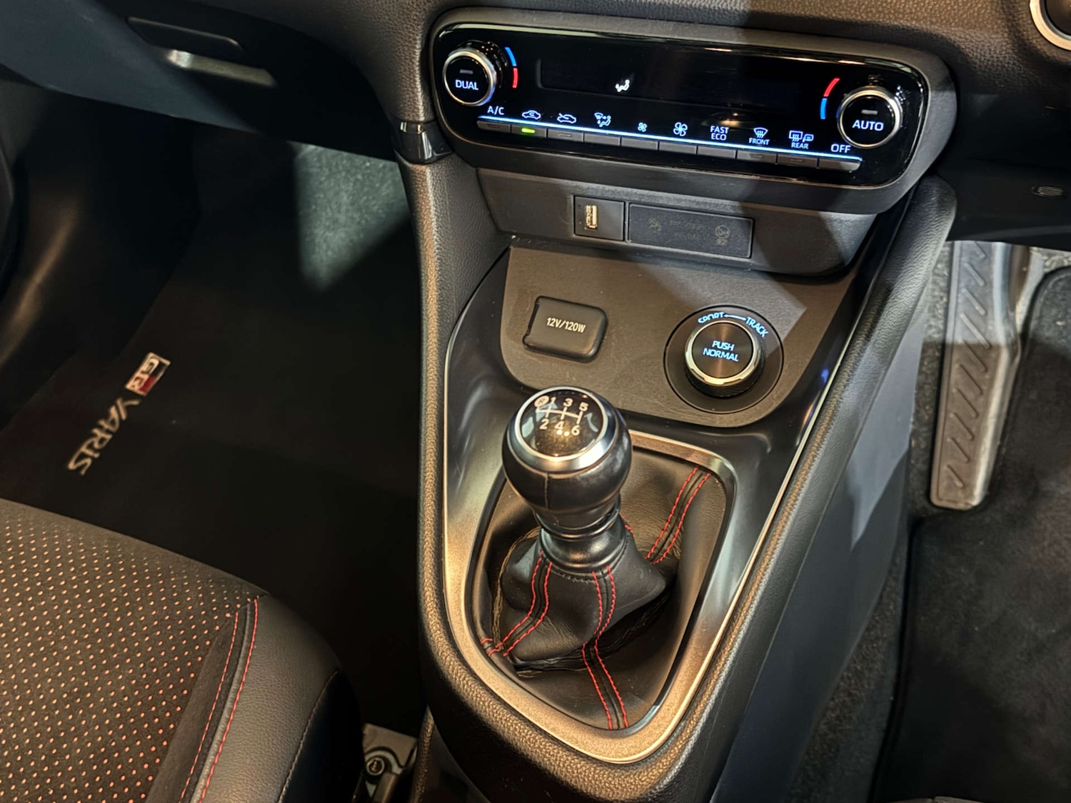 Used Toyota Yaris 2021 for sale - 76082855: Photo 18