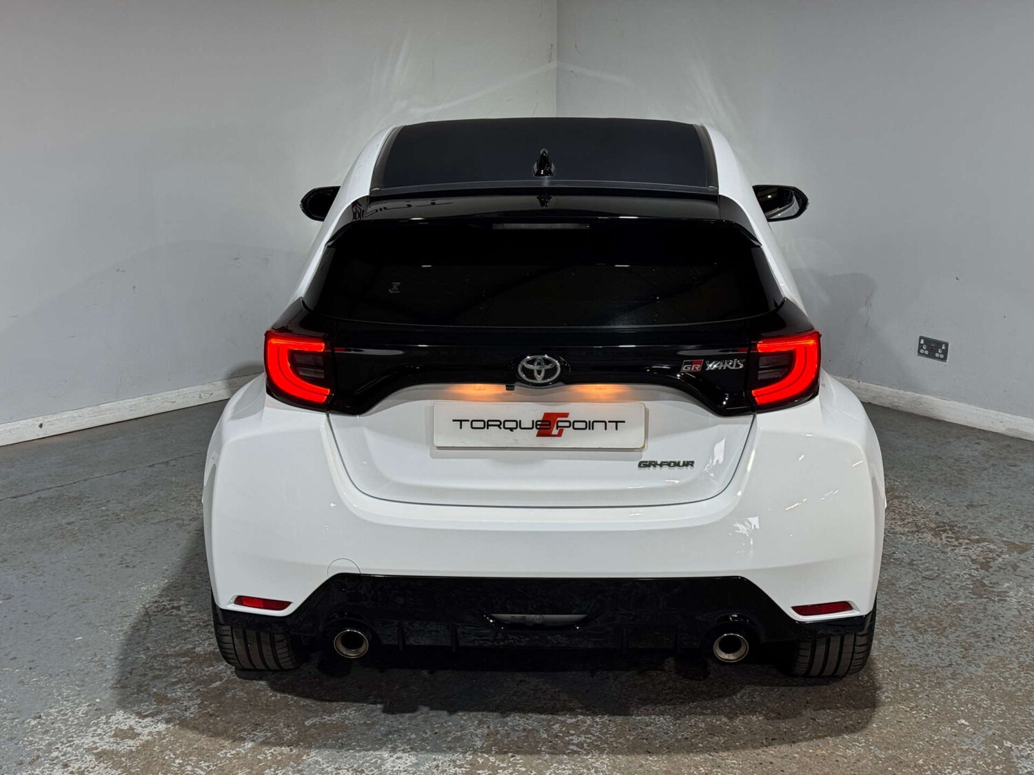 Used Toyota Yaris 2021 for sale - 76082855: Photo 25