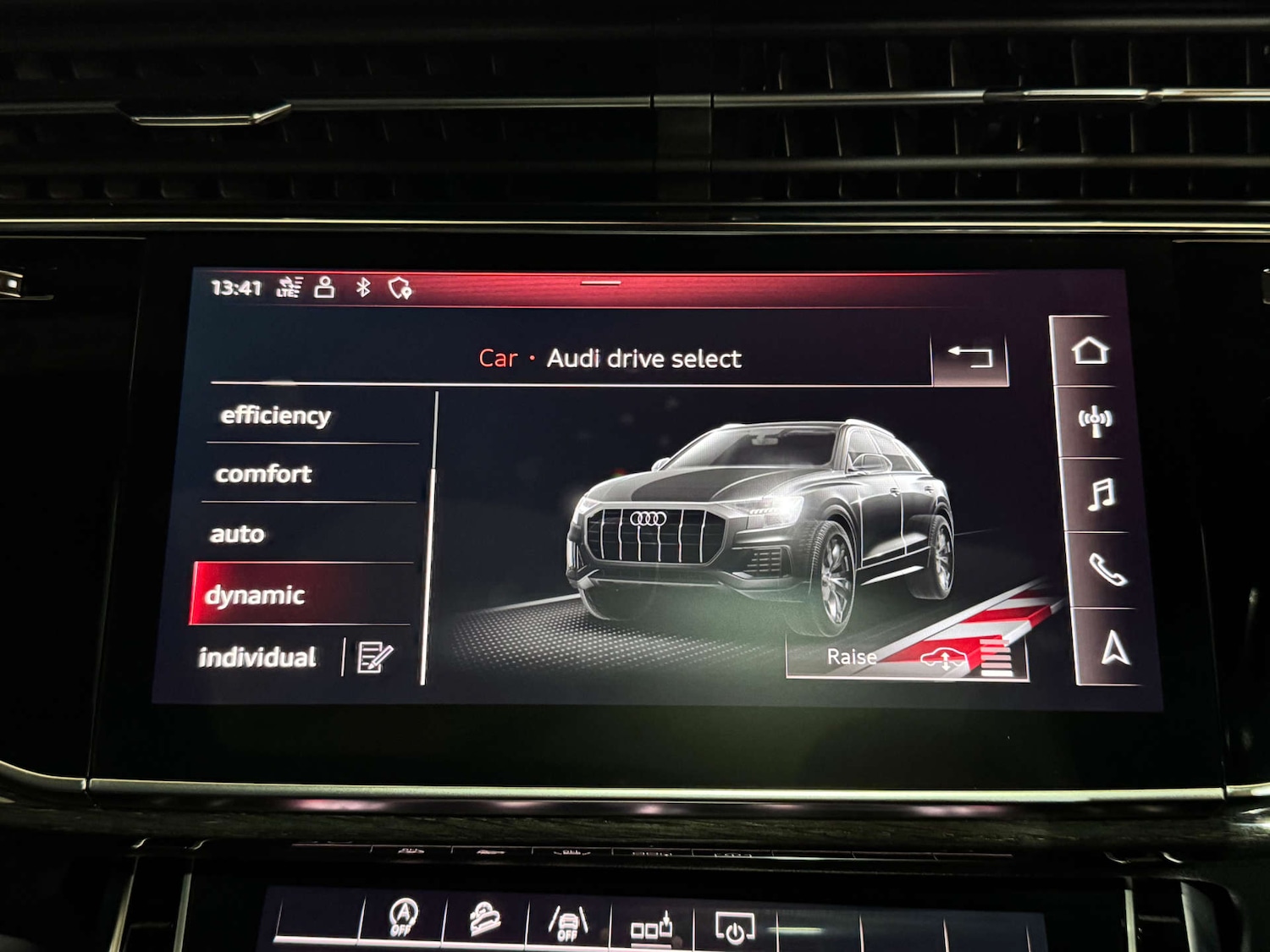 Used Audi Q8 2018 for sale - 76330105: Photo 16