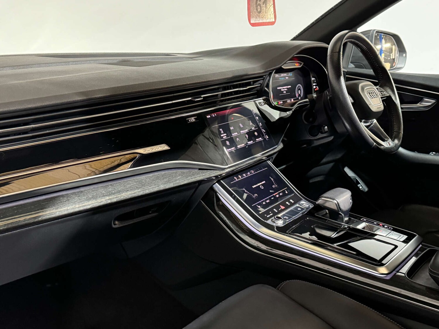 Used Audi Q8 2018 for sale - 76330105: Photo 29