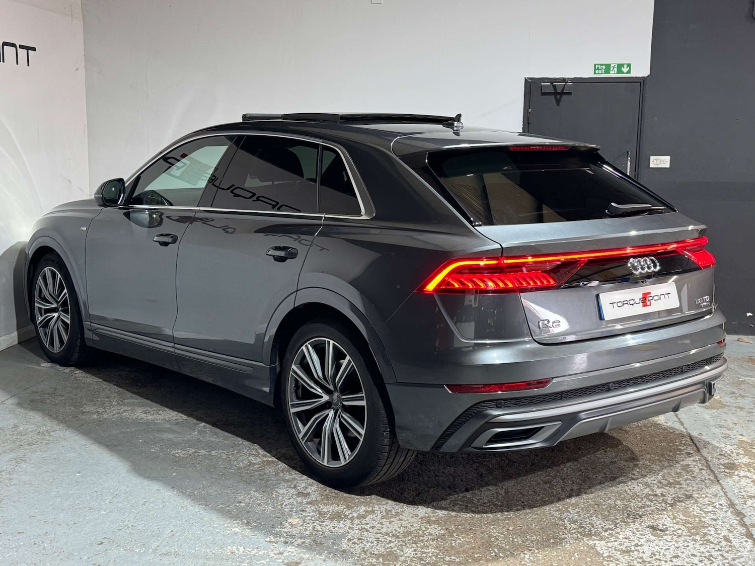 Used Audi Q8 2018 for sale - 76330105: Photo 9