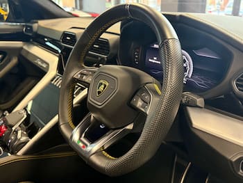 Used Lamborghini Urus 2020 for sale - 79855190: Photo