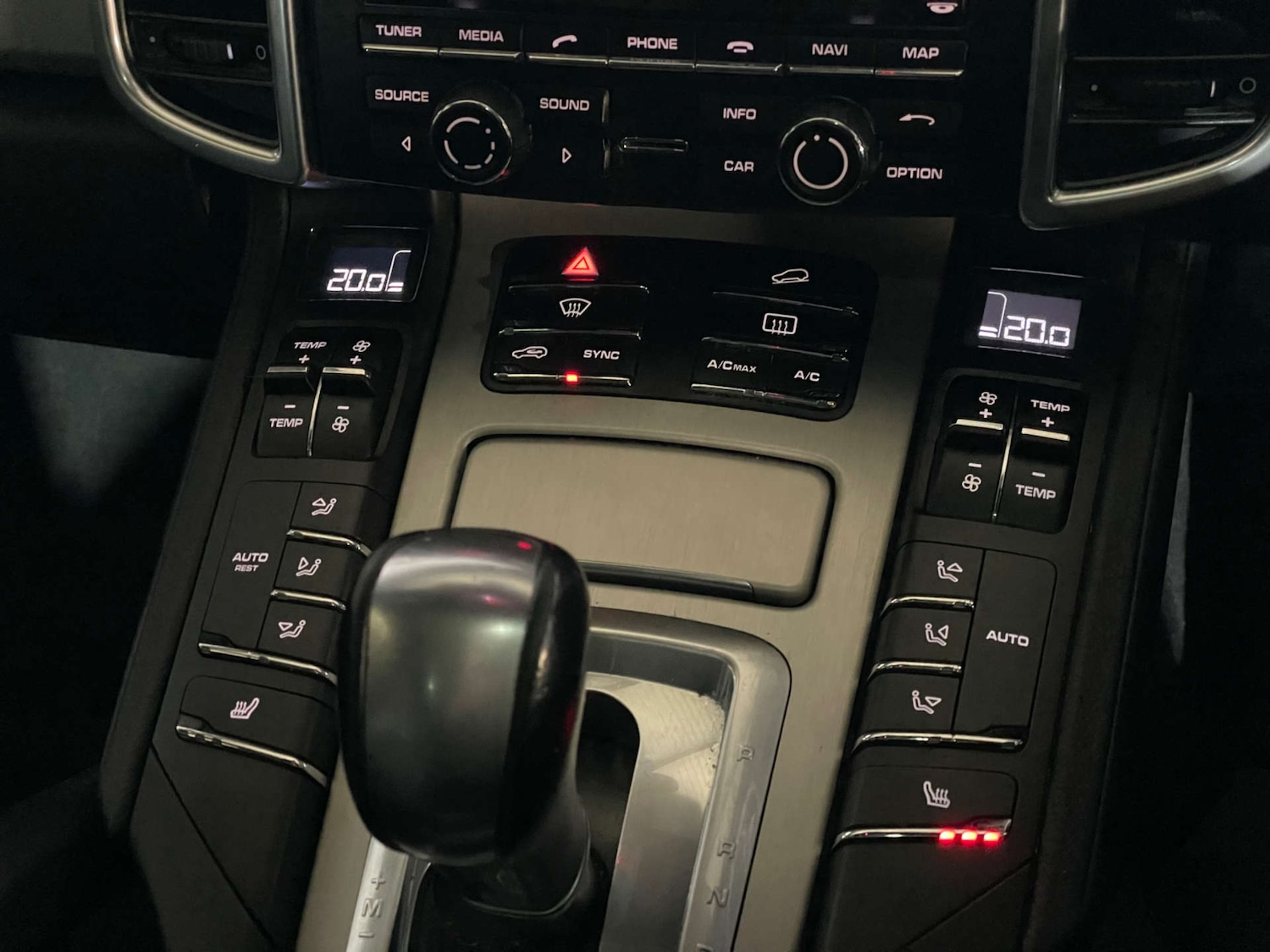 Used Porsche Cayenne 2016 for sale - 76601693: Photo 23