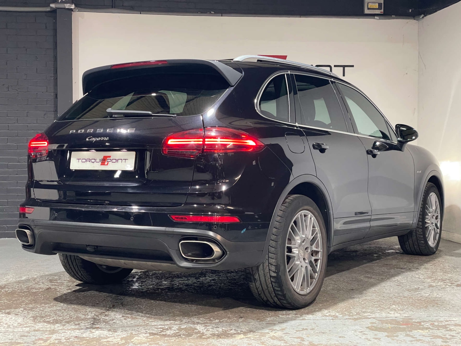 Used Porsche Cayenne 2016 for sale - 76601693: Photo 36