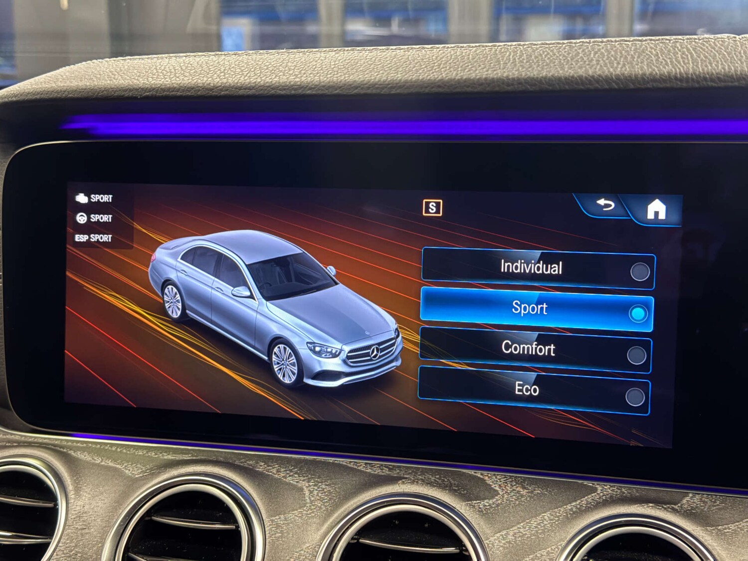 Used Mercedes-Benz E Class 2020 for sale - 77826633: Photo 15