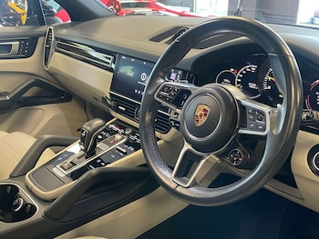 Used Porsche Cayenne 2019 for sale - 78258879: Photo