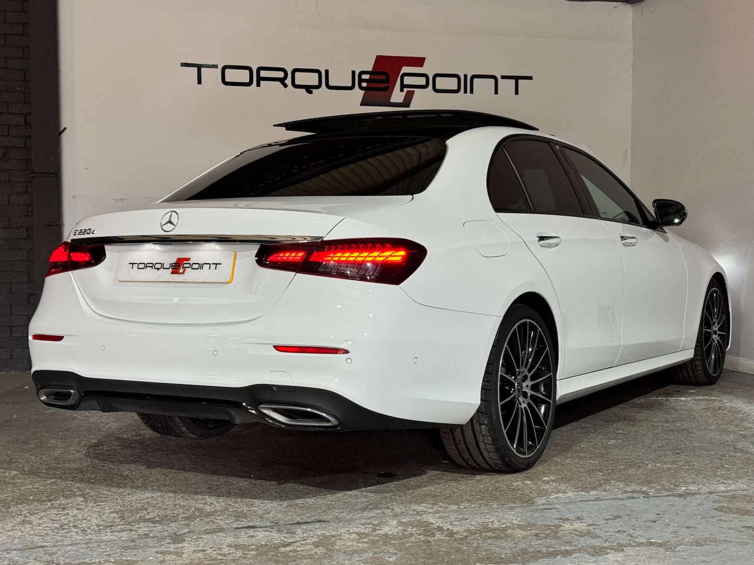 Used Mercedes-Benz E Class 2021 for sale - 76601269: Photo 30