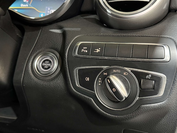 Used Mercedes-Benz C-Class 2019 for sale - 75642982: Photo 28