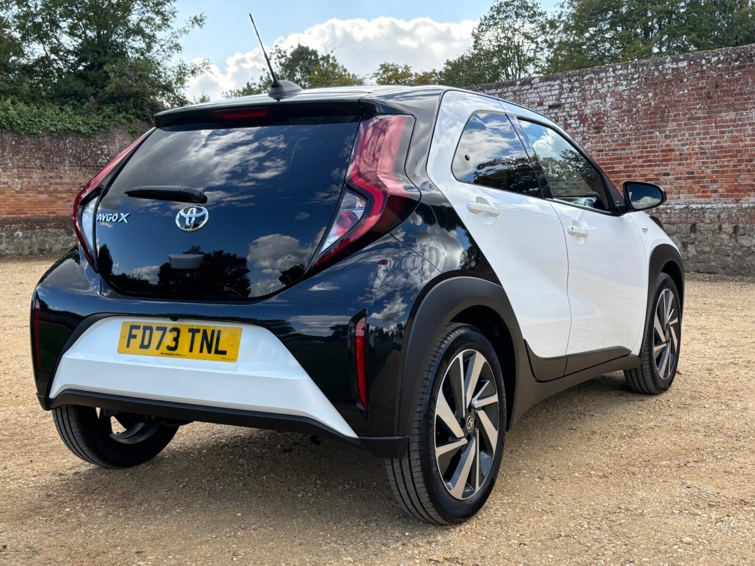 Used Toyota Aygo X 2023 for sale - 76675449: Photo 5