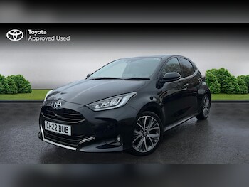 Used Toyota Yaris 2022 for sale - 77354299: Photo