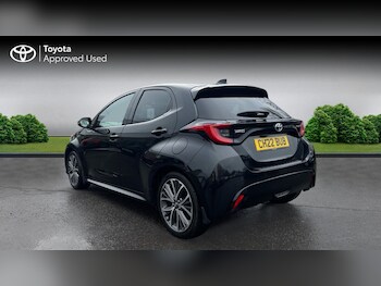 Used Toyota Yaris 2022 for sale - 77354299: Photo