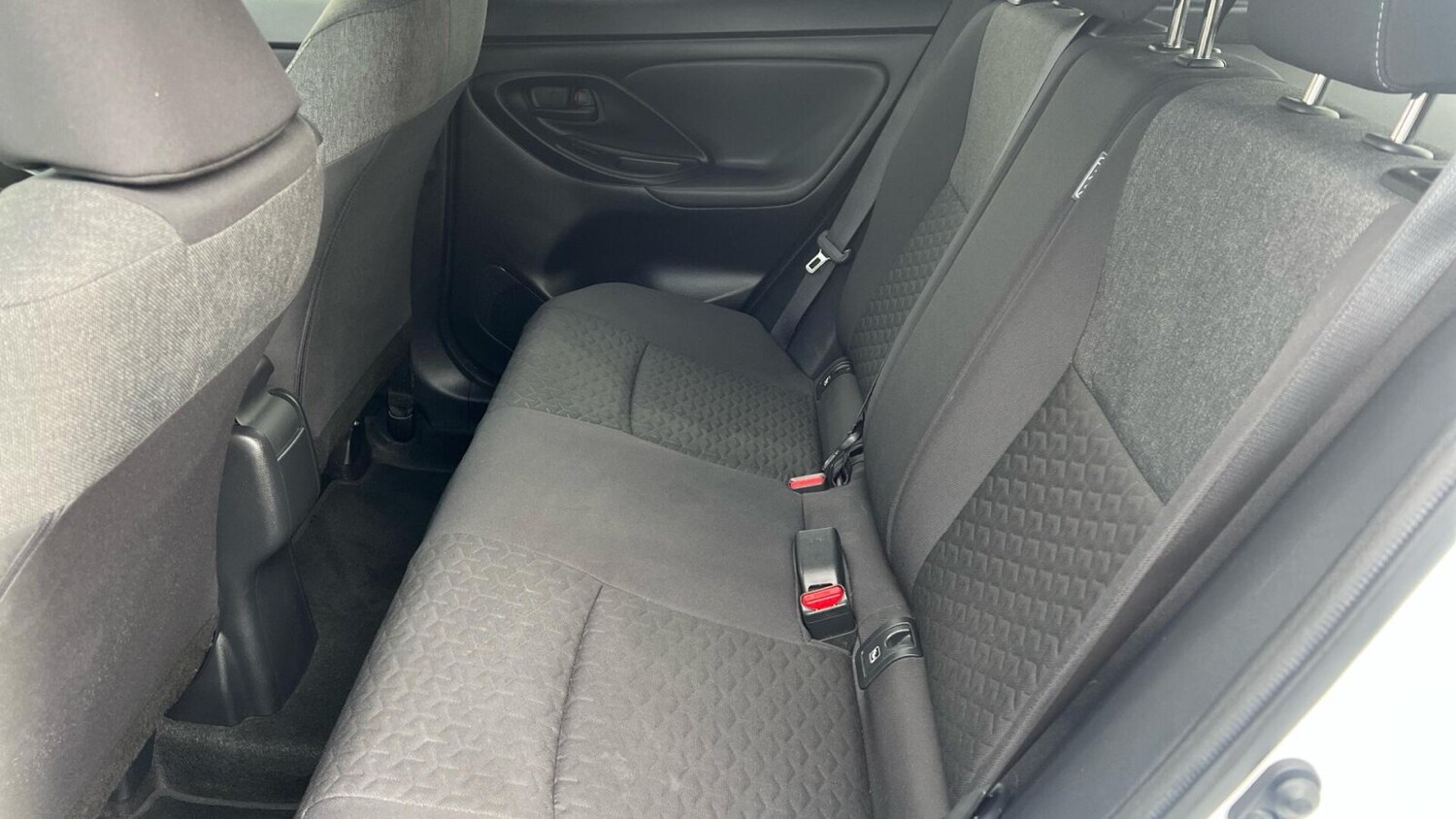 Used Toyota Yaris Cross 2023 for sale - 78145588: Photo 18