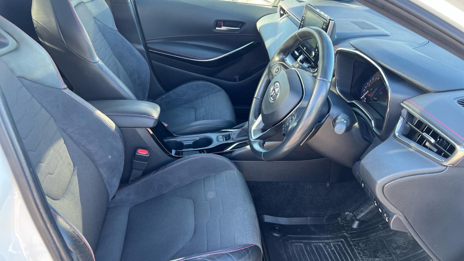 Used Toyota Corolla 2019 for sale - 77903844: Photo 13