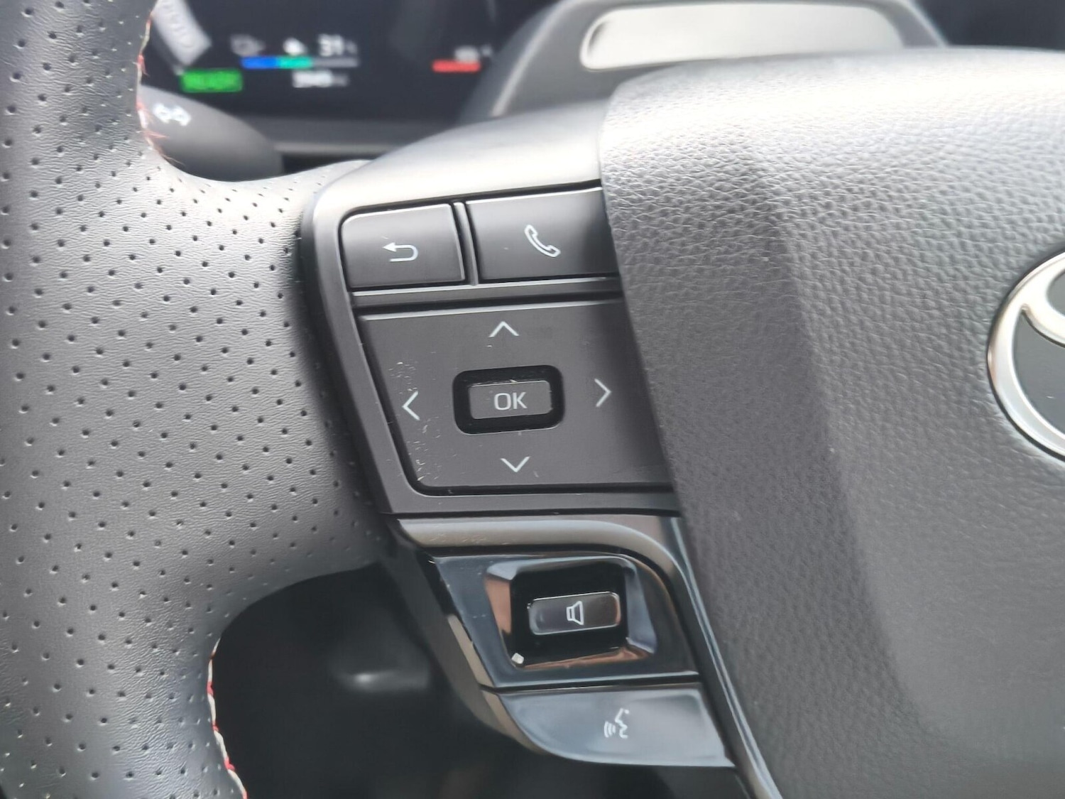 Used Toyota C-HR 2025 for sale - 77036712: Photo 22