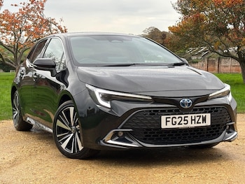 2025 (25) - 1.8 Hybrid Design 5dr CVT