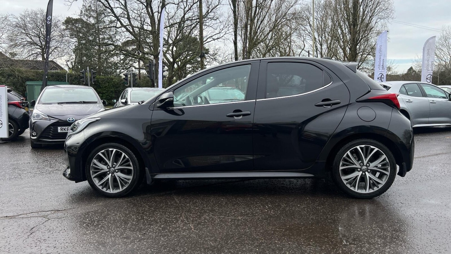 Used Toyota Yaris 2022 for sale - 77903846: Photo 19