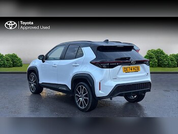 Used Toyota Yaris Cross 2024 for sale - 77013325: Photo