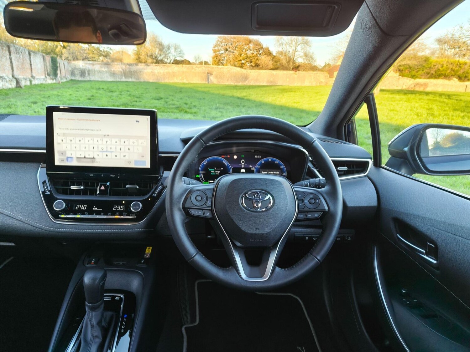 Used Toyota Corolla 2024 for sale - 76677707: Photo 15