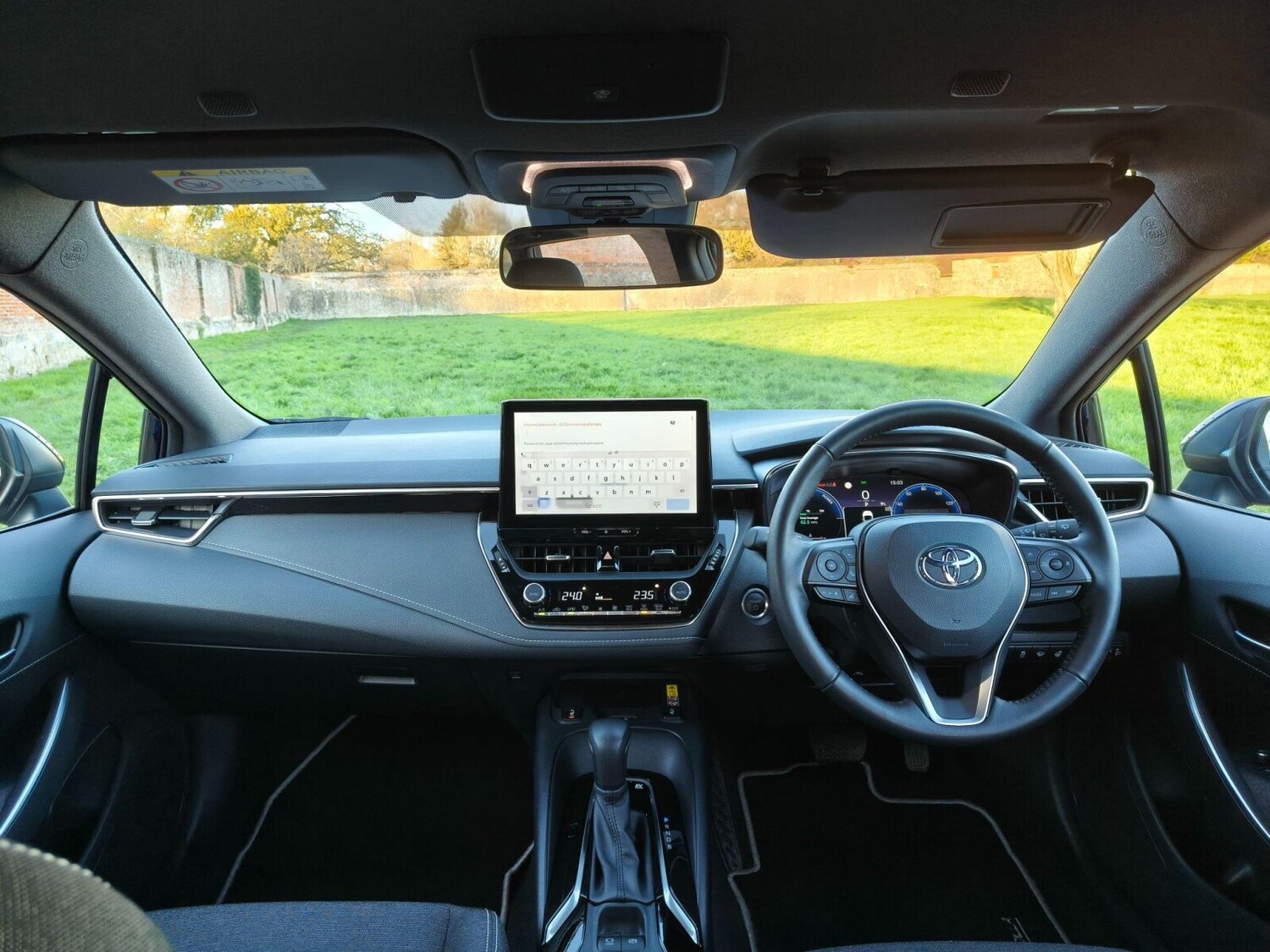 Used Toyota Corolla 2024 for sale - 76677707: Photo 18