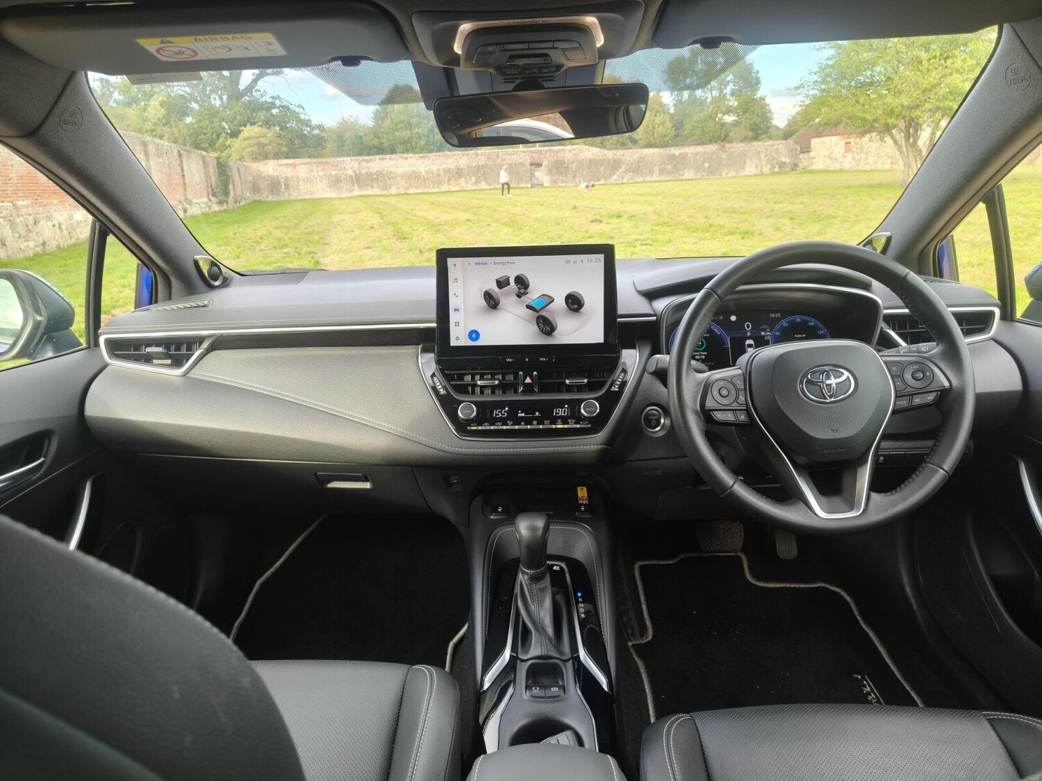 Used Toyota Corolla 2024 for sale - 76677582: Photo 11