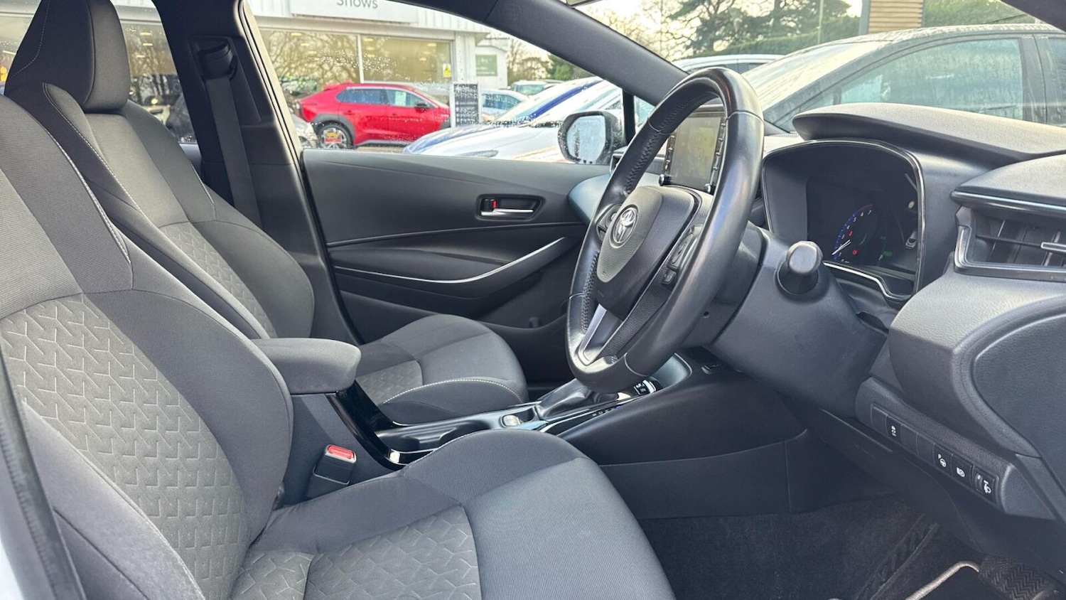 Used Toyota Corolla 2019 for sale - 76948952: Photo 11