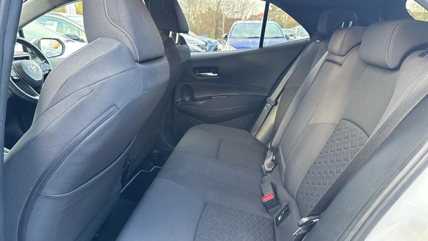 Used Toyota Corolla 2019 for sale - 76948952: Photo 13