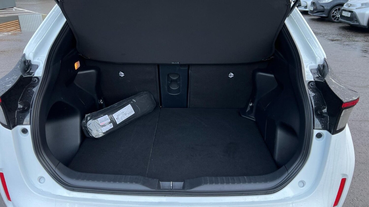 Used Toyota Yaris Cross 2024 for sale - 77541180: Photo 14