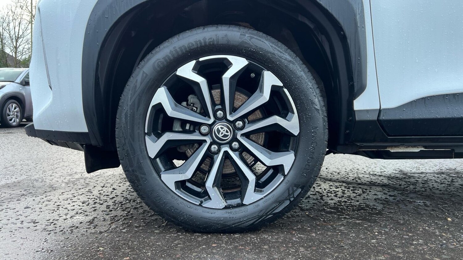 Used Toyota Yaris Cross 2024 for sale - 77541180: Photo 18