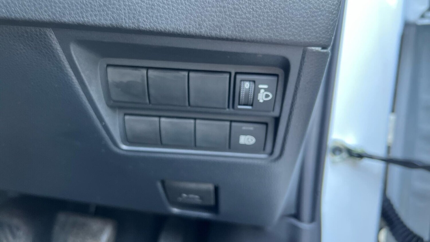 Used Toyota Yaris Cross 2024 for sale - 77541180: Photo 24