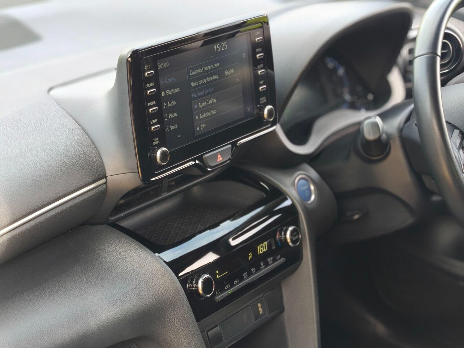 Used Toyota Yaris Cross 2022 for sale - 76674783: Photo 18