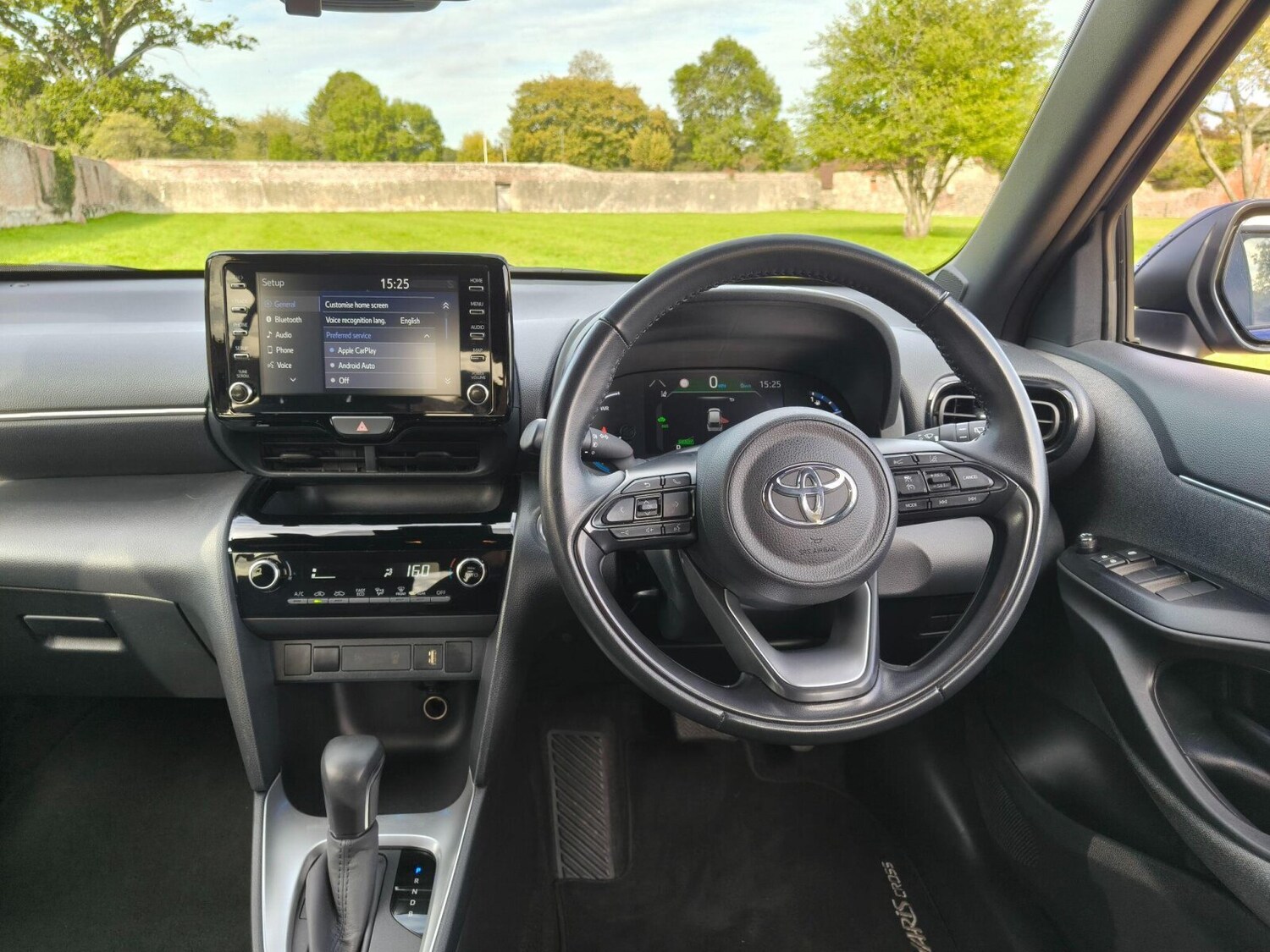 Used Toyota Yaris Cross 2022 for sale - 76674783: Photo 24