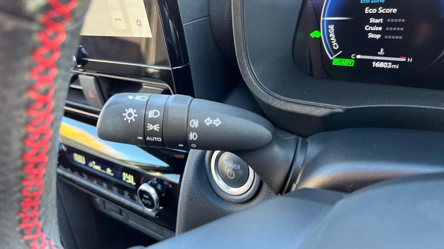 Used Toyota Yaris Cross 2024 for sale - 76941256: Photo 25