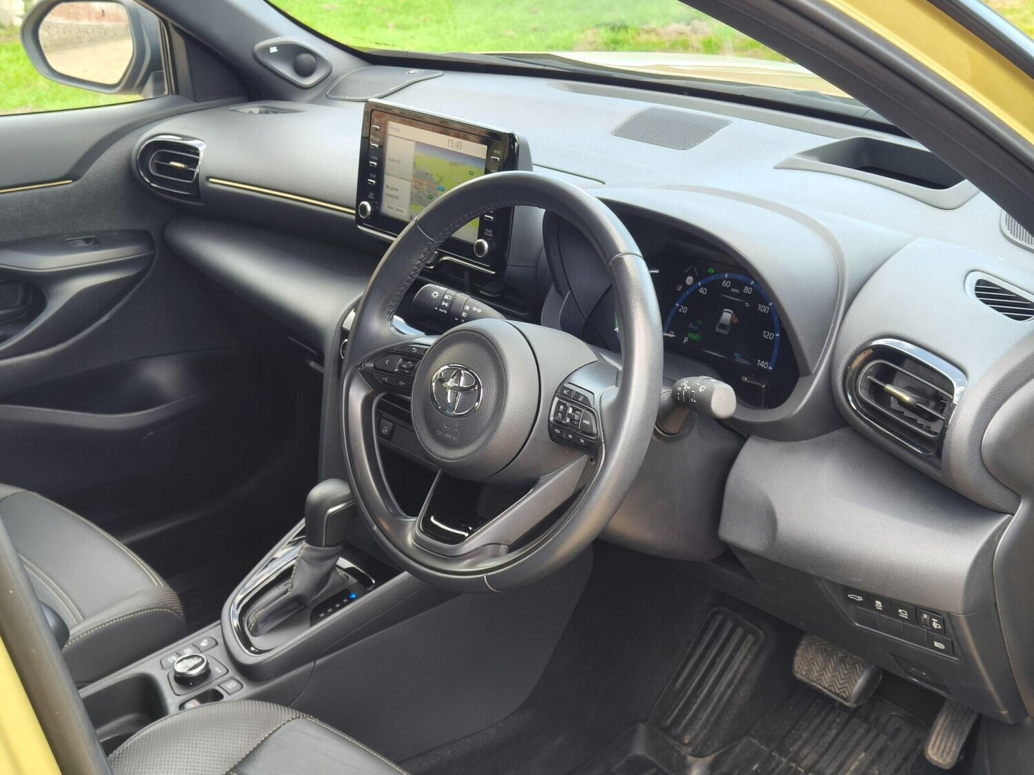 Used Toyota Yaris Cross 2022 for sale - 76674825: Photo 13