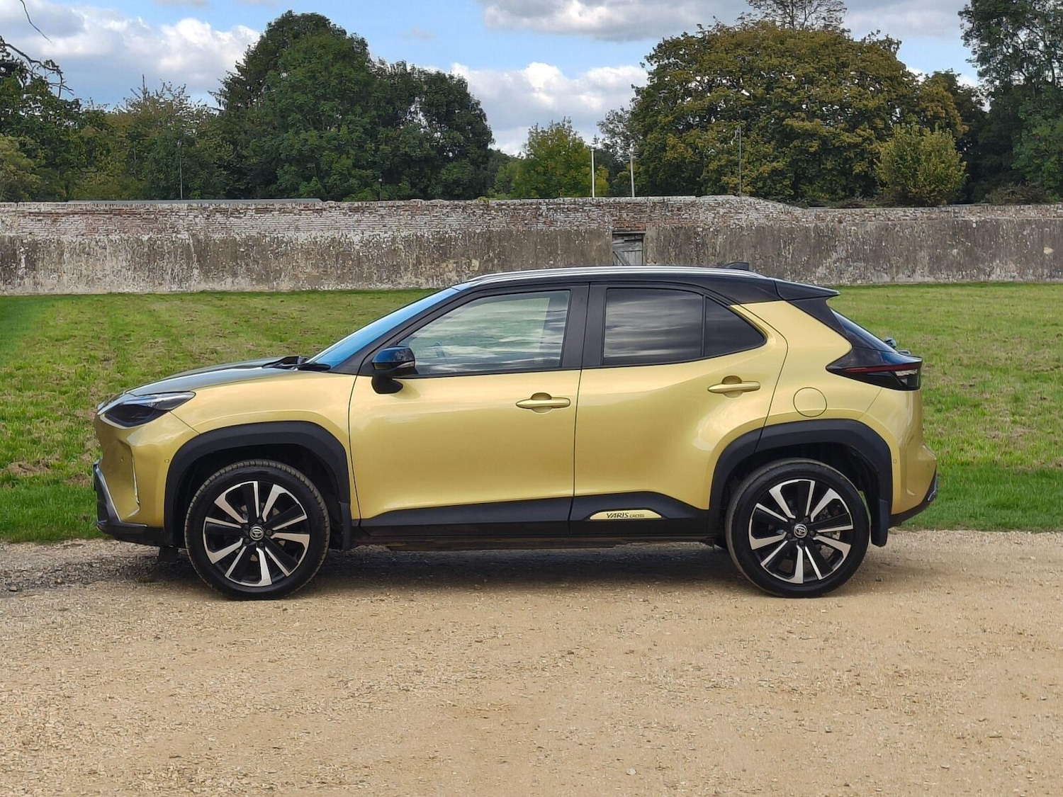 Used Toyota Yaris Cross 2022 for sale - 76674825: Photo 5