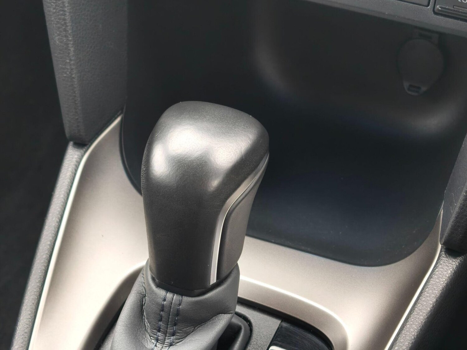 Used Toyota Yaris Cross 2022 for sale - 76674922: Photo 15