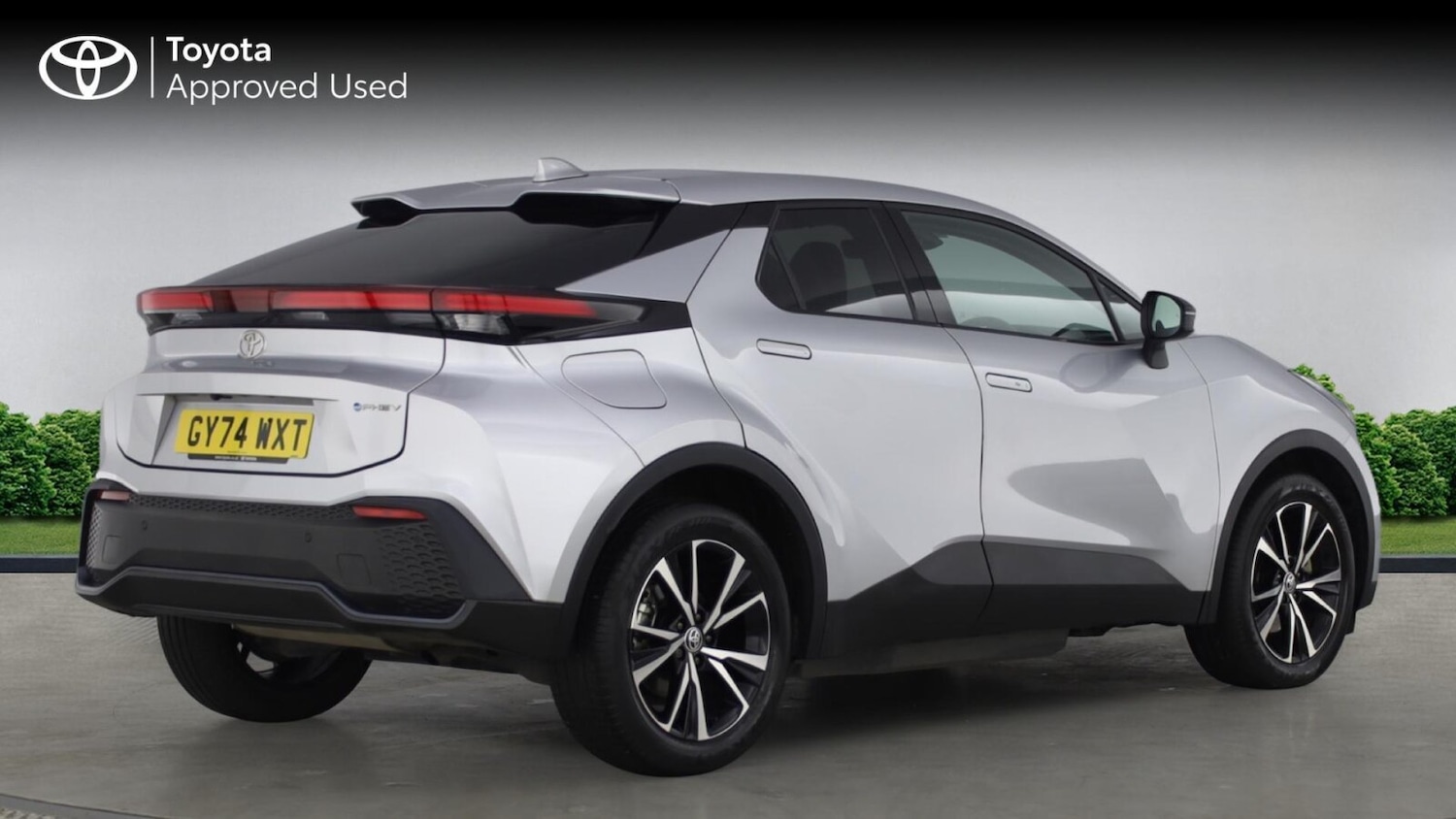 Used Toyota C-HR 2024 for sale - 77763423: Photo 2