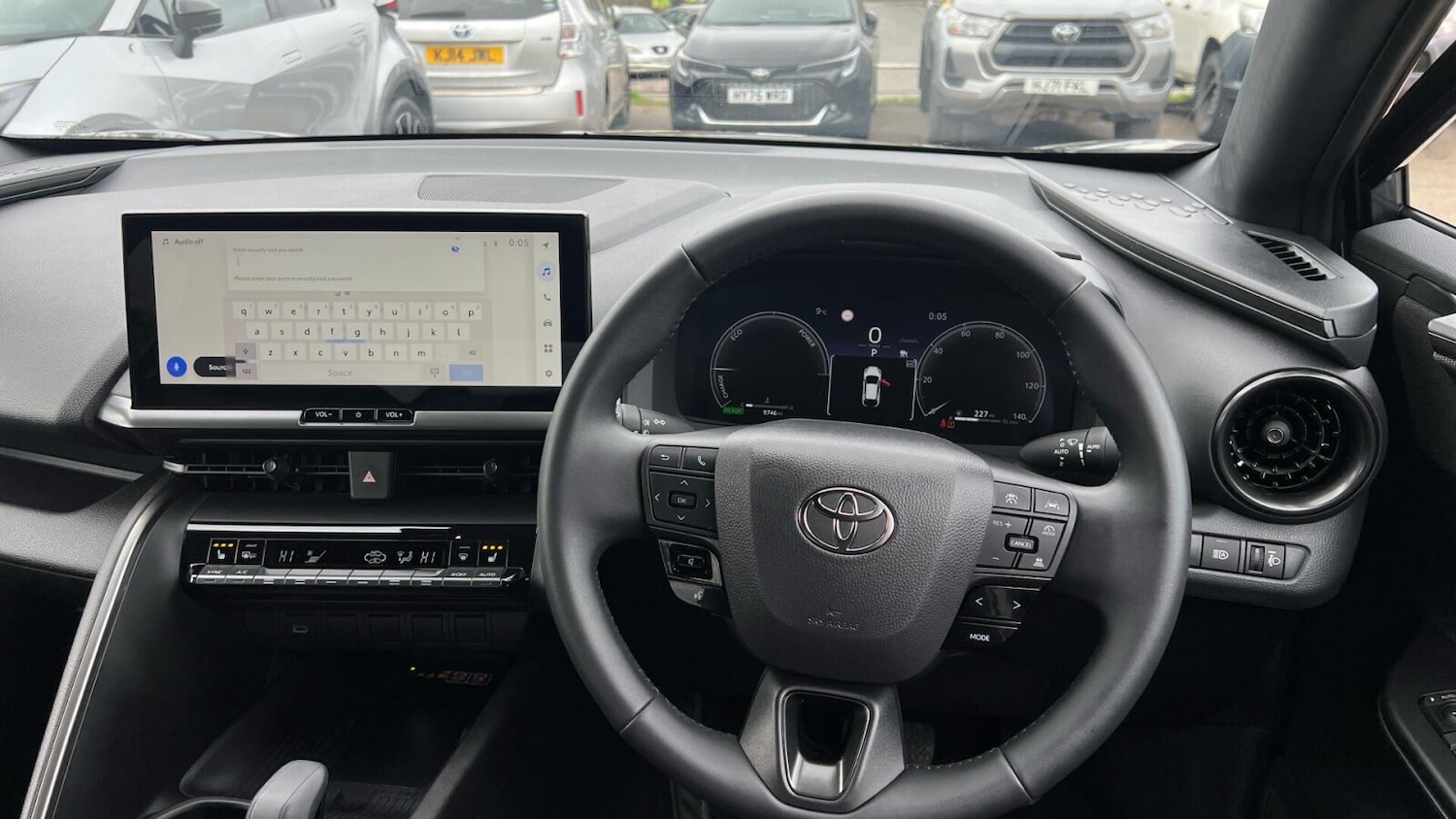 Used Toyota C-HR 2025 for sale - 77981309: Photo 8