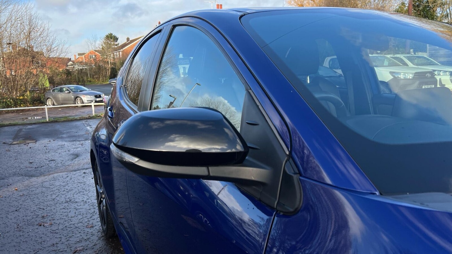 Used Toyota Yaris 2020 for sale - 76948955: Photo 25