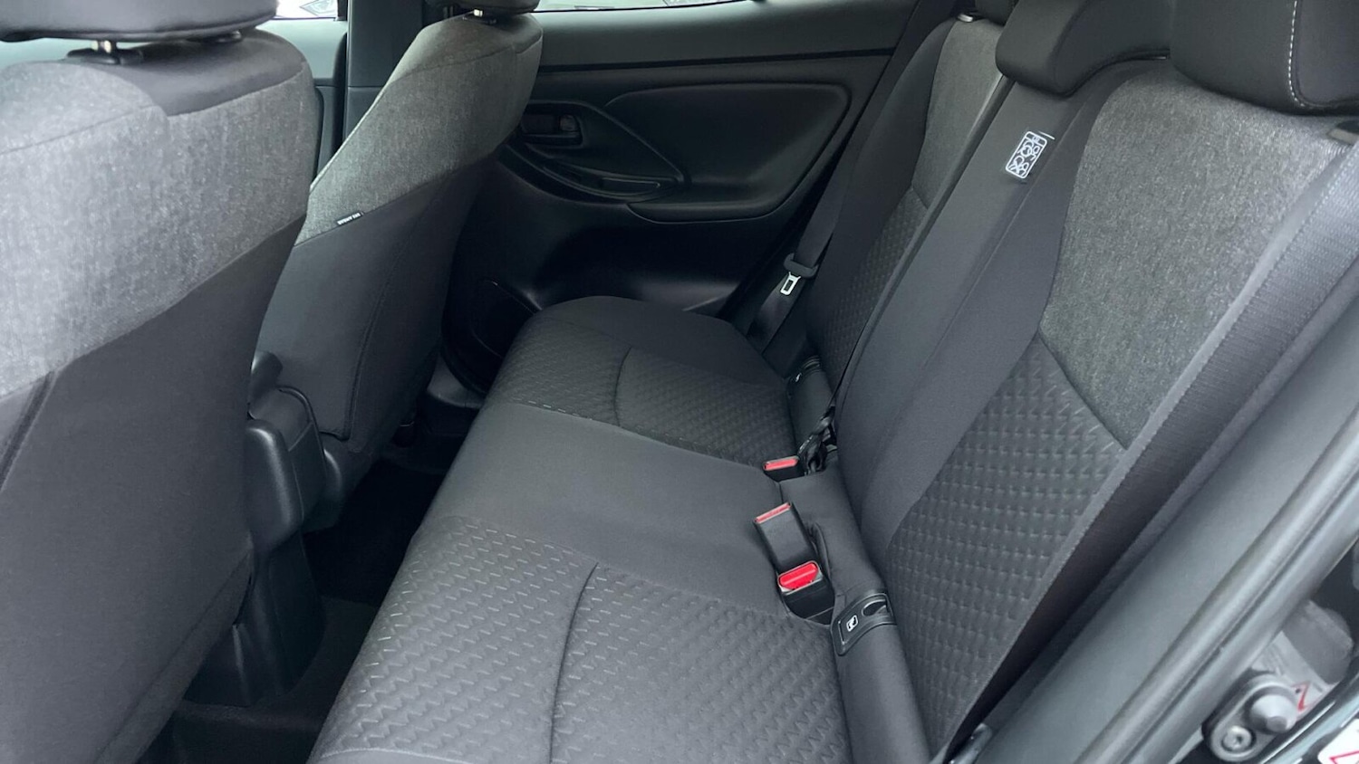 Used Toyota Yaris Cross 2025 for sale - 77319295: Photo 13