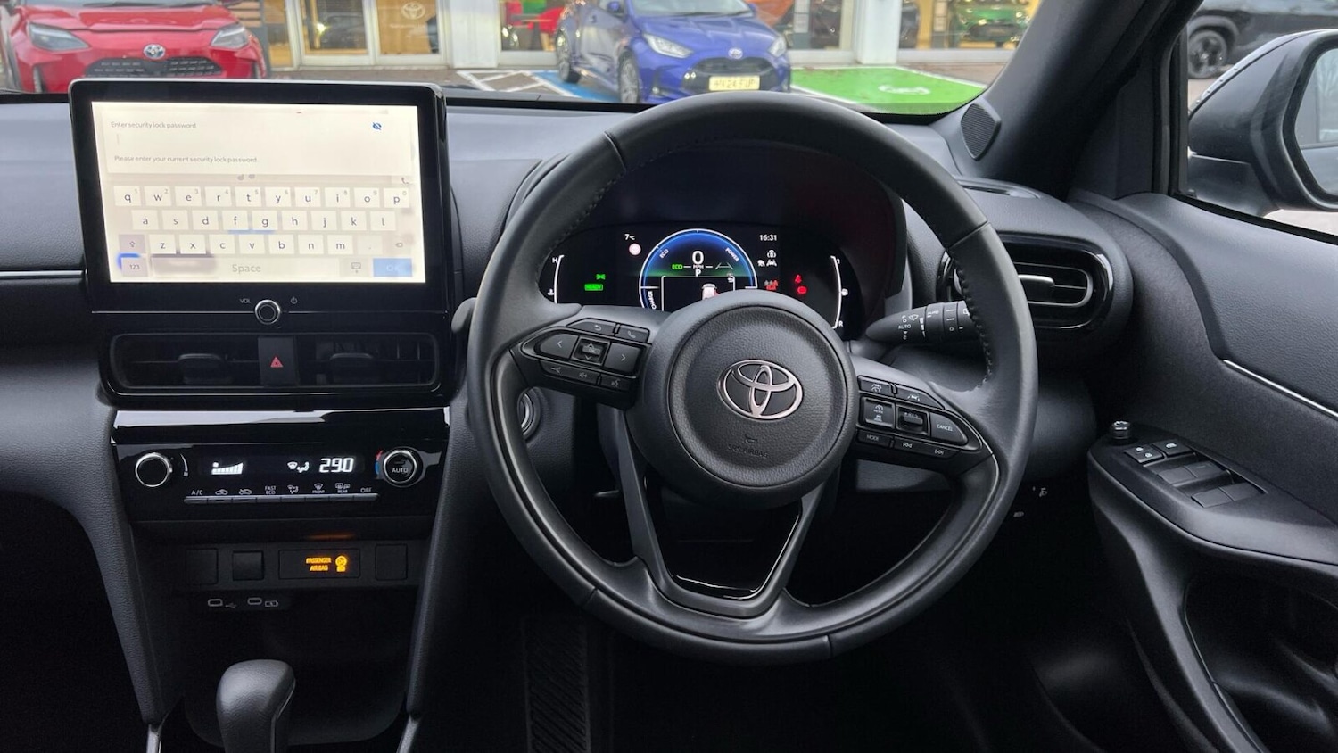 Used Toyota Yaris Cross 2025 for sale - 77319295: Photo 6