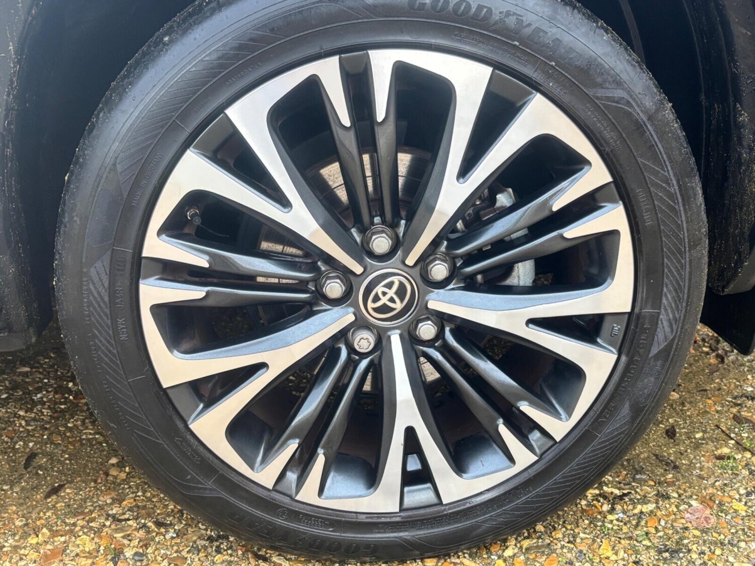 Used Toyota Yaris Cross 2022 for sale - 76673908: Photo 15