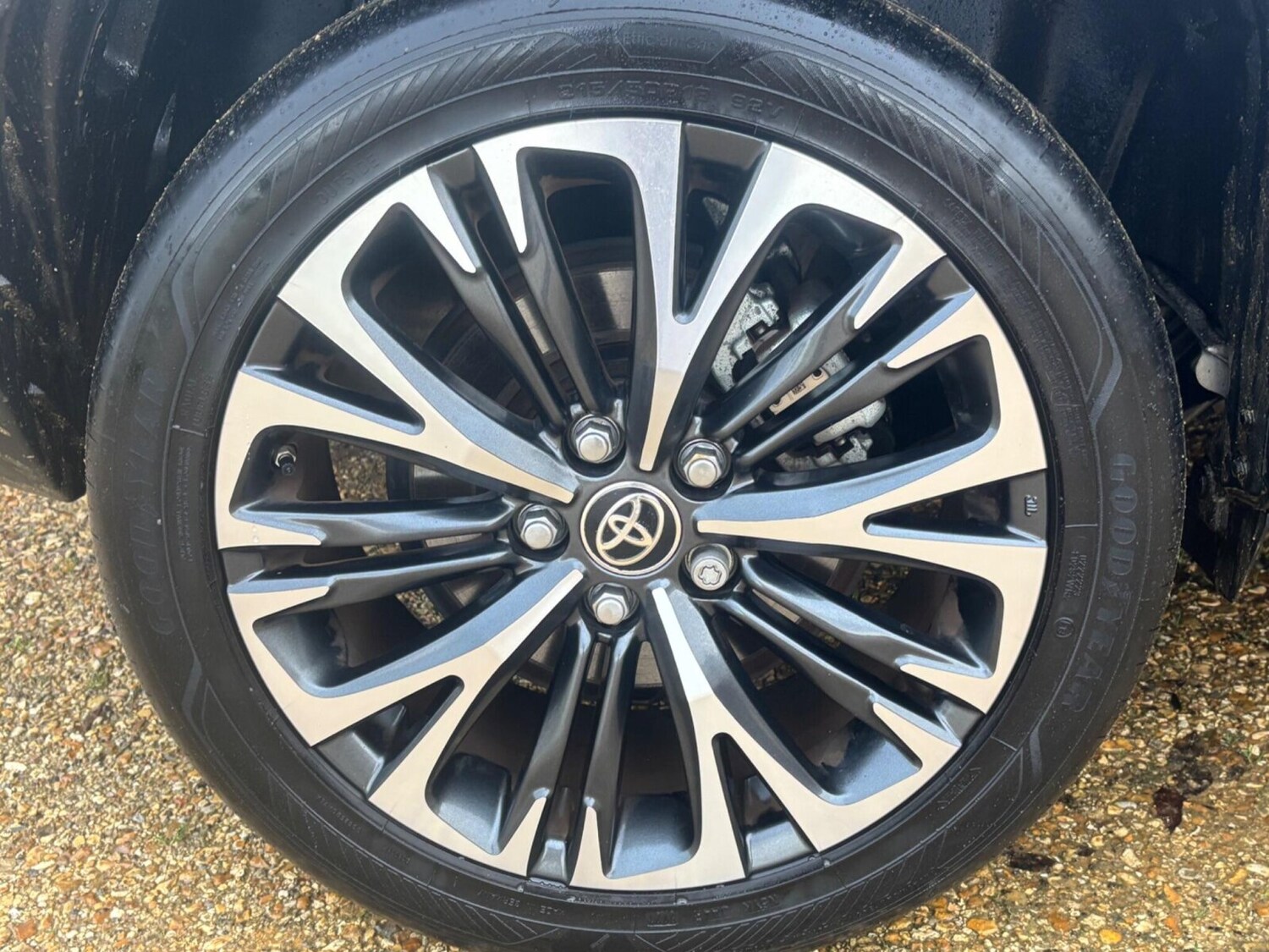 Used Toyota Yaris Cross 2022 for sale - 76673908: Photo 16