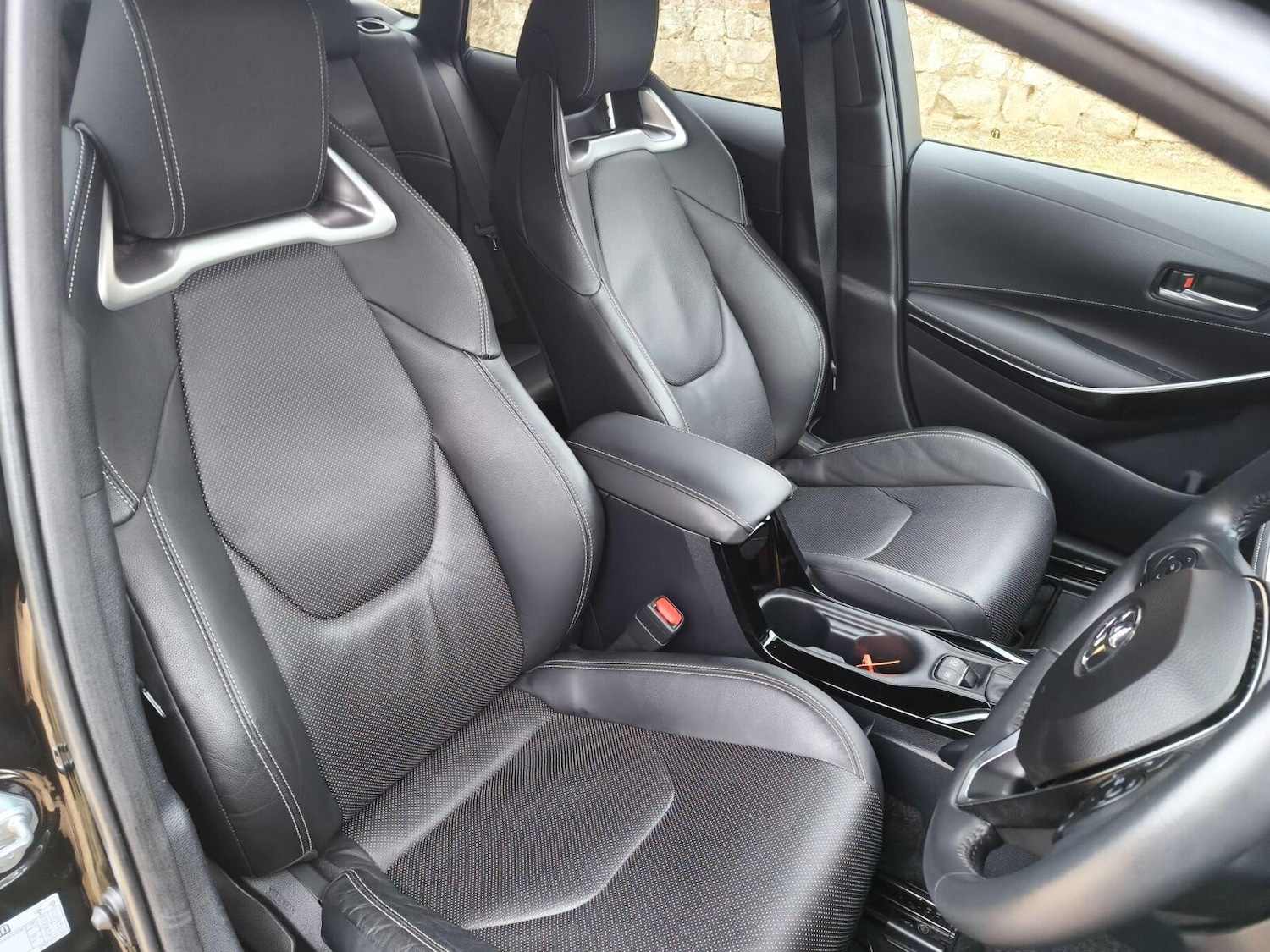 Used Toyota Corolla 2024 for sale - 76678463: Photo 24