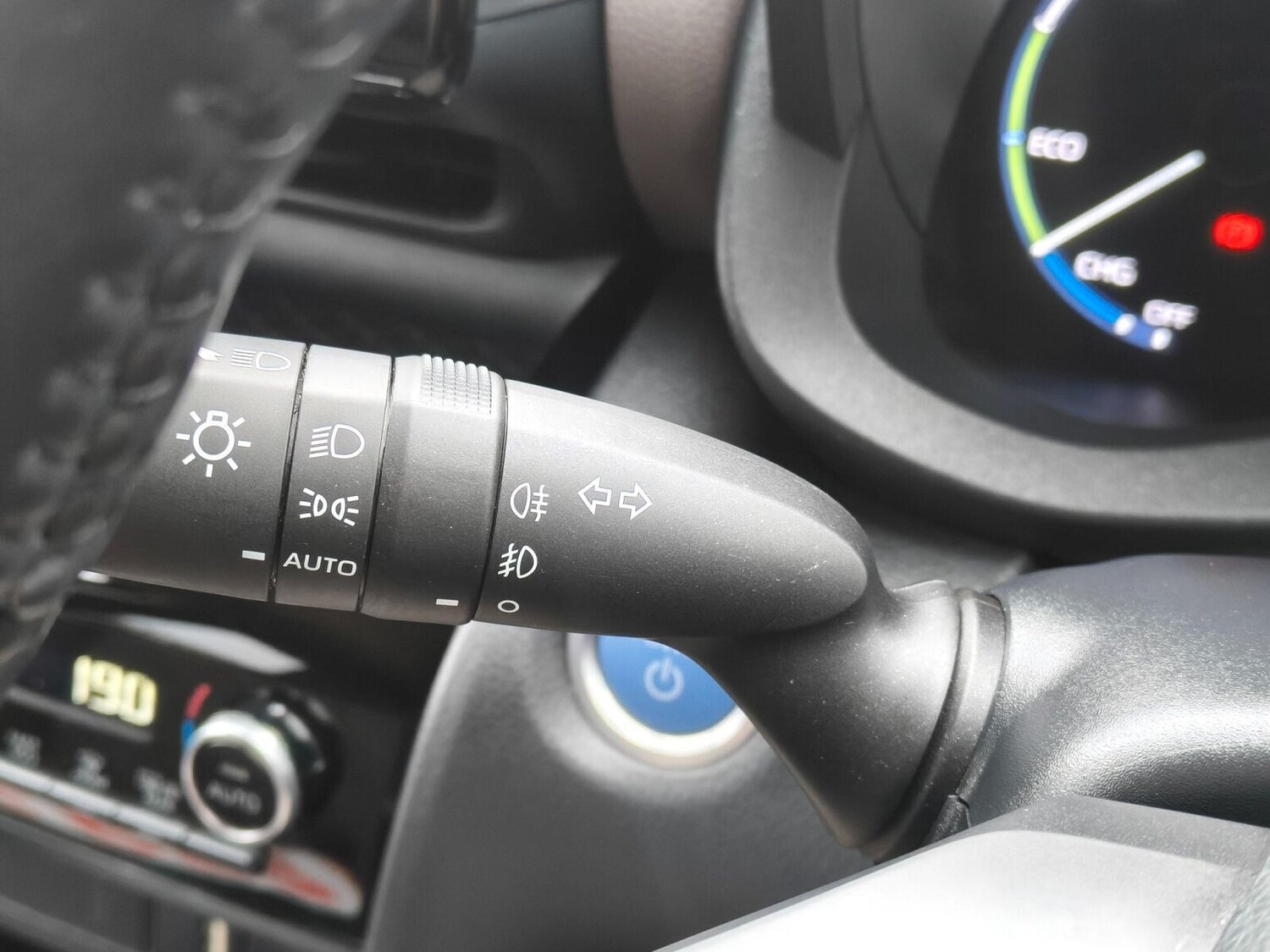 Used Toyota Yaris Cross 2022 for sale - 76674589: Photo 20