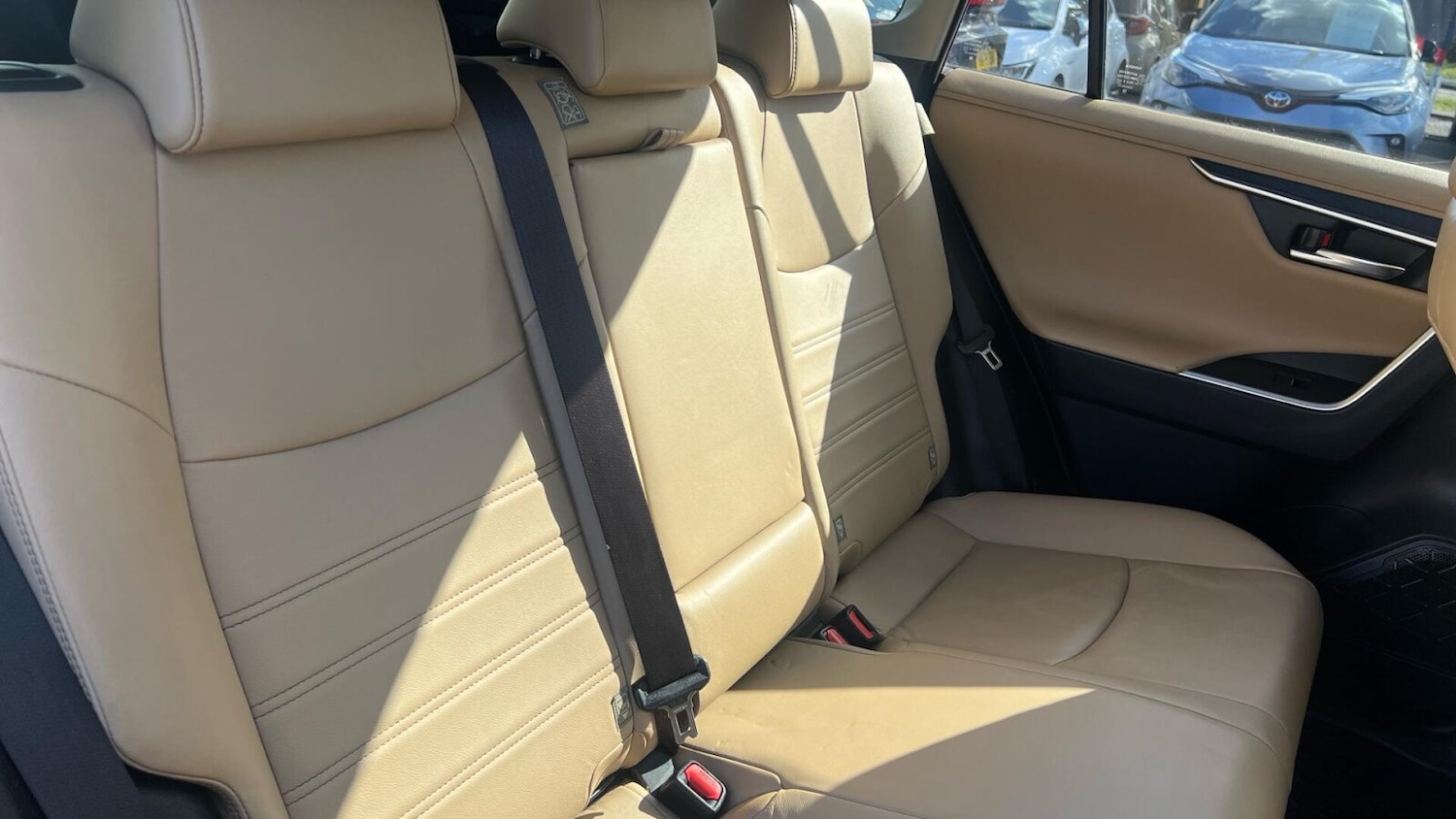 Used Toyota RAV4 2019 for sale - 78169253: Photo 15