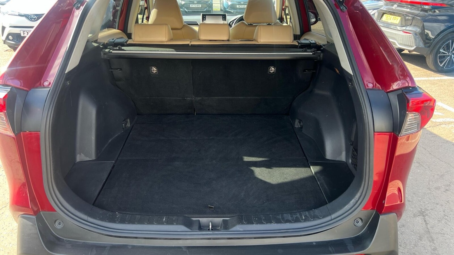 Used Toyota RAV4 2019 for sale - 78169253: Photo 17