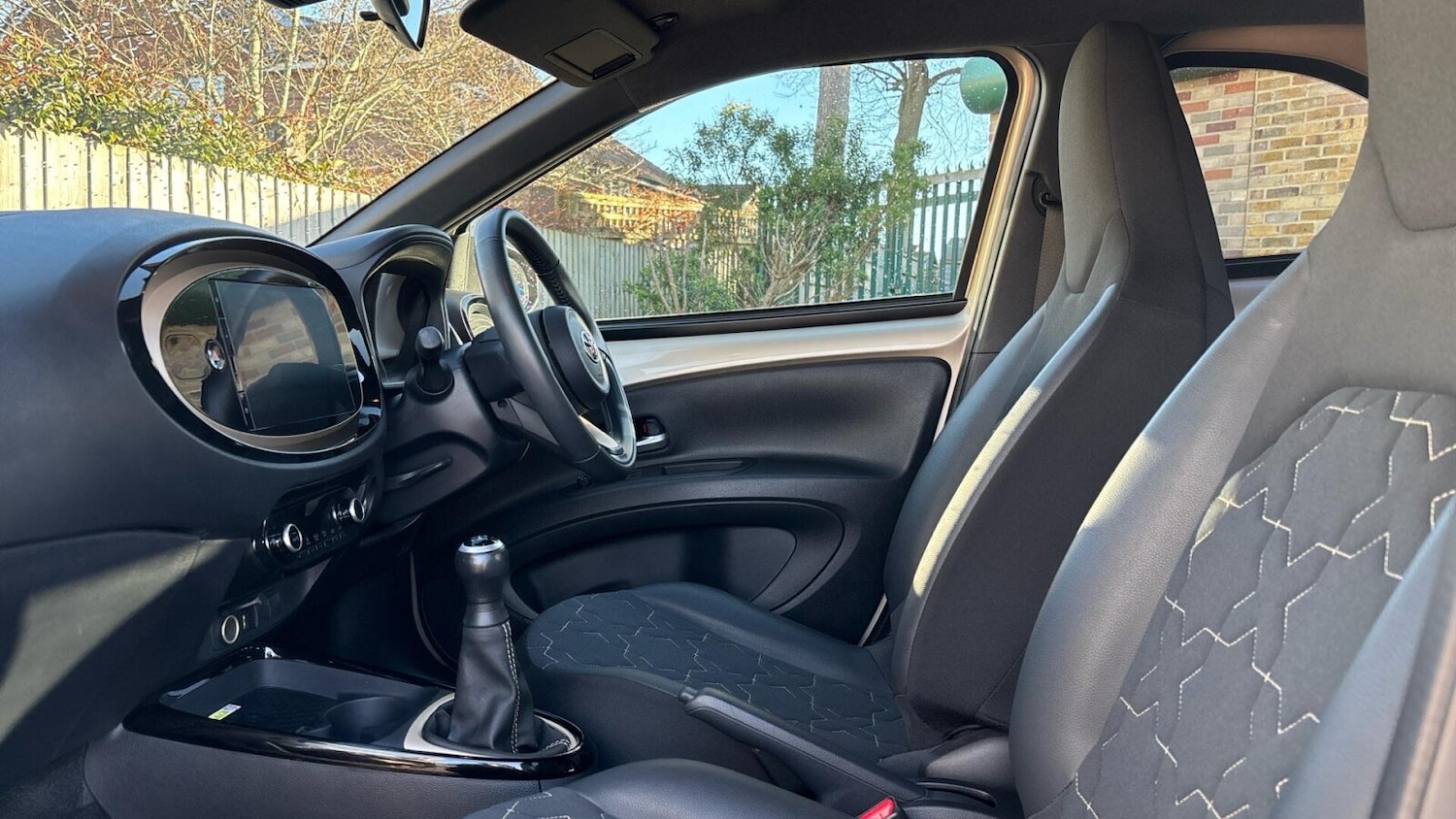 Used Toyota Aygo X 2022 for sale - 77092203: Photo 10